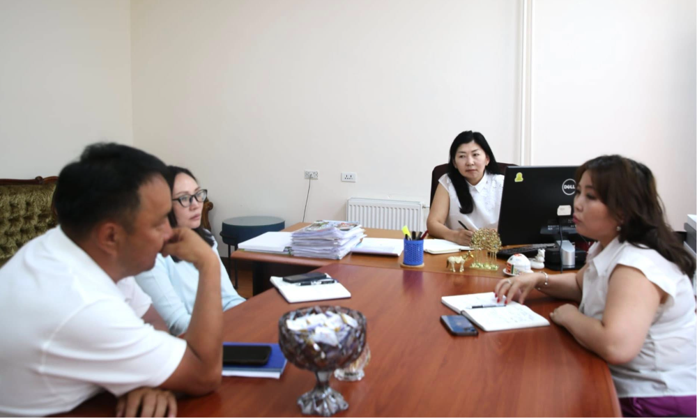 МОНГОЛЫН МОРИН СПОРТ, УЯАЧДЫН ХОЛБООТОЙ УУЛЗАЛТ ХИЙЖ, САНАЛ СОЛИЛЦЛОО